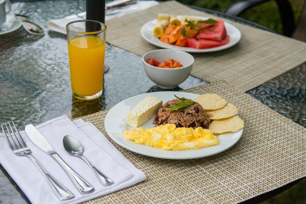 Hostal Casa Los Espinoza Managua Ngoại thất bức ảnh