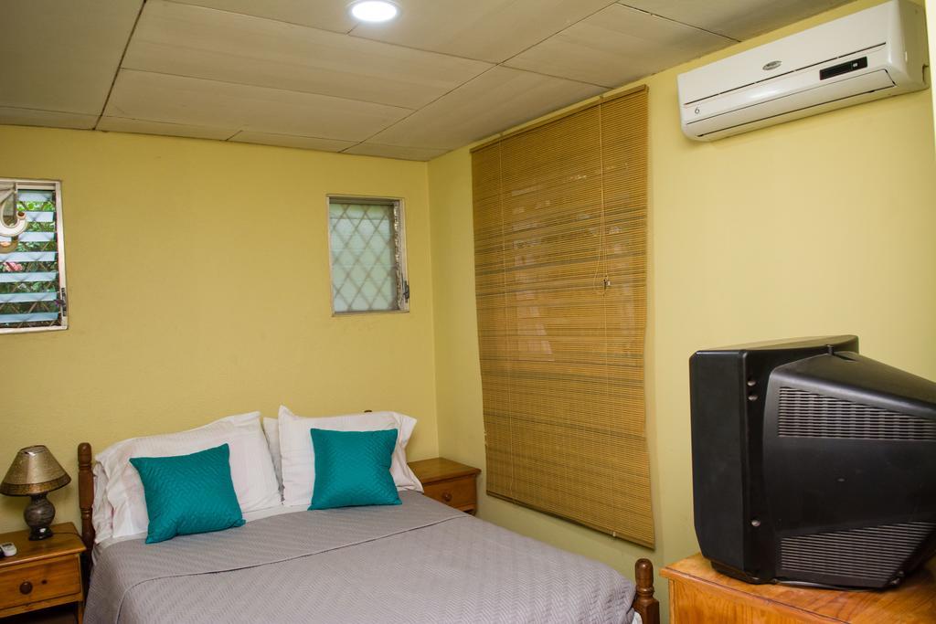 Hostal Casa Los Espinoza Managua Ngoại thất bức ảnh