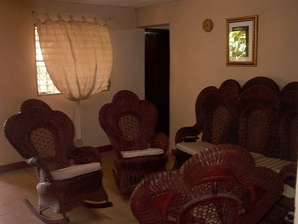 Hostal Casa Los Espinoza Managua Ngoại thất bức ảnh